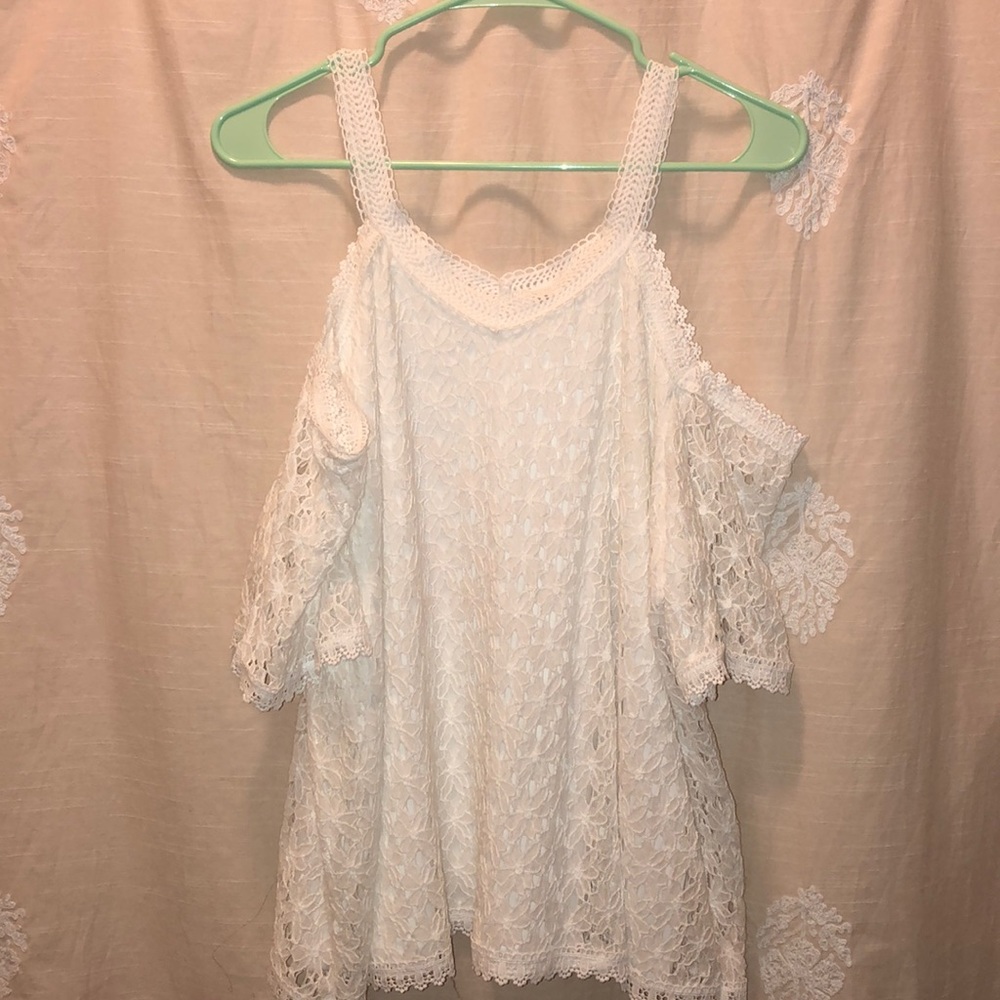 Altar’s State lace off the shoulder